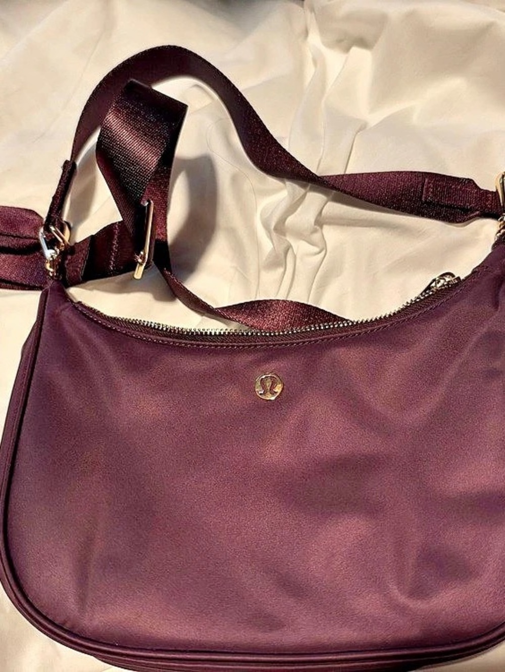 lululemon festival bag-crossbody-in wine.
